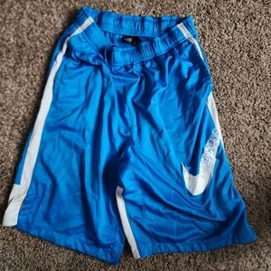 YXL Nike drawstring basketball shorts